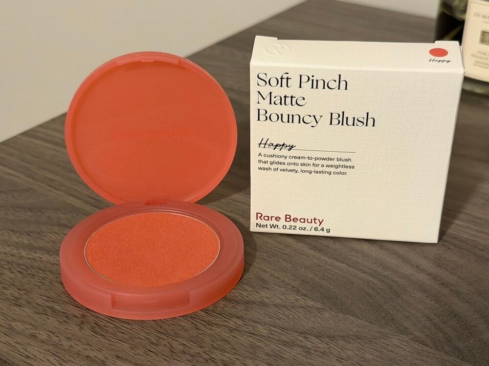 Rare Beauty Soft Pinch Matte Bouncy Blush Happy 6.4g NEW IN BOX